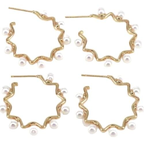 5Pairs Women Fashion Elegant Pearl Shell Stud Earrings Copper Handmade Charm Earrings for Bride Wedding Jewelry Gift