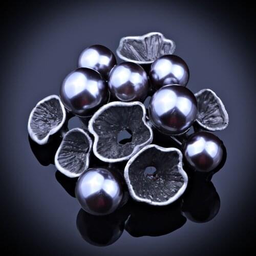 Antique Leaf Brooches Pendant Jewlery Retro Style Imitation Pearl Pin Brooch Fashion Brand Custume Accessories