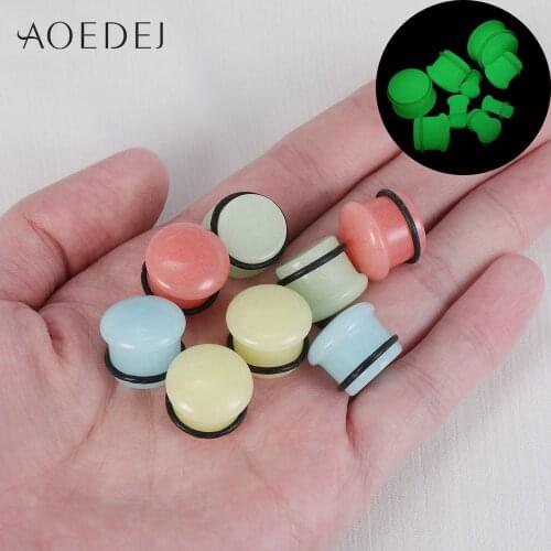 AOEDEJ Glow In Dark Luminous Natural Organic Stone Piercing Ring Limited Ear Plug Tunnel Body Jewelry Expander Gauge Stretcher