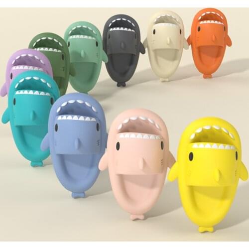 Summer Soft EVA House Bath Girls Slippers Cartoon Women Shoes Lovely Shark Shape Couples Slides Beach Sandals Non-slip
