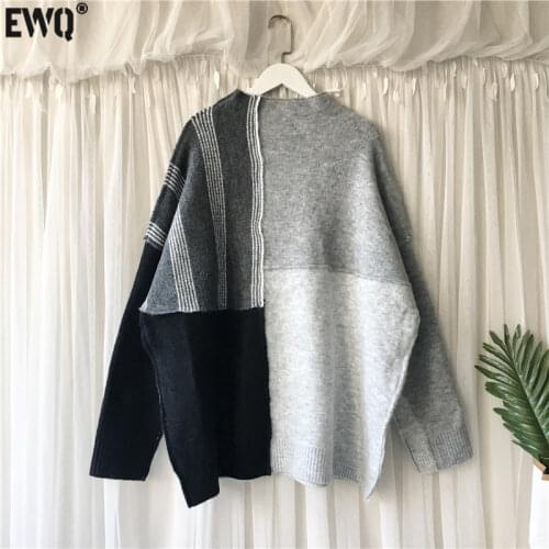 [EWQ] 2021 Spring Ladies All-match Lazy Wind Thick Knitted Pullover Loose Large Size Outer Wear Stitching Sweater Women 16Q356
