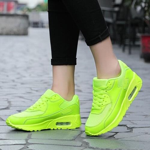 Fashion Neon Green Sneakers Man Thick Sole Lace Up Adult Athletic Trainer Cushioning Outdoor Fitness Sport Gym Walking Shoes