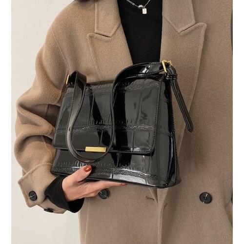 Crocodile pattern Square Tote bag 2021 New High-quality Patent Leather Womens Designer Handbag Vintage Shoulder Messenger Bag