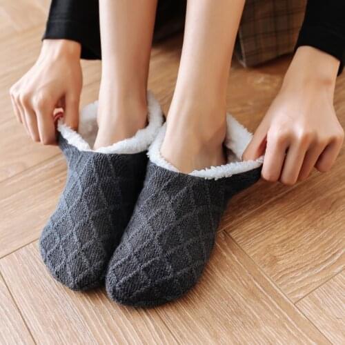 Winter Plush Home Slippers Women Warm House Slippers Furry Solid Fur Comfort Cotton Shoes Indoor Sock Home Floor Slippers 2021
