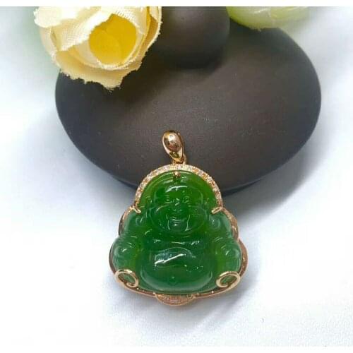 Hetian Biyu 18k gold pendant Russian old material, spinach green pendant j32