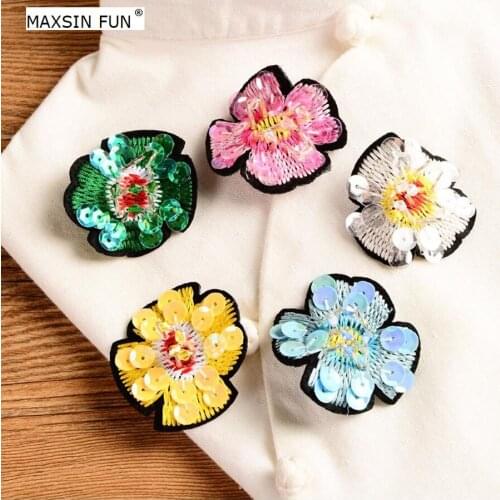 1PC Maxisin Cheap Green Pink Yellow Sequins Flowers Patches Patches for clothing Sew On Sequins Applique