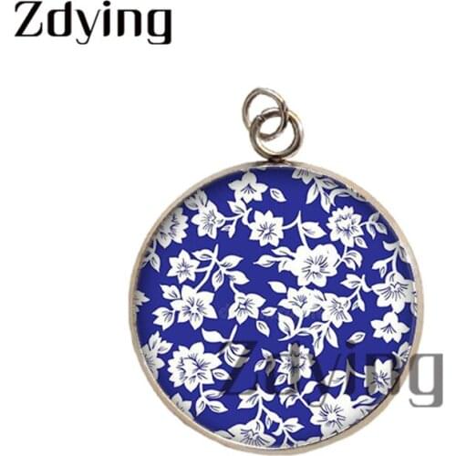 Zdying Retro Round Stainless Steel Blue and White Porcelain Flower Pendant Glass Photo Cabochon Necklace Charm Accessories QH066