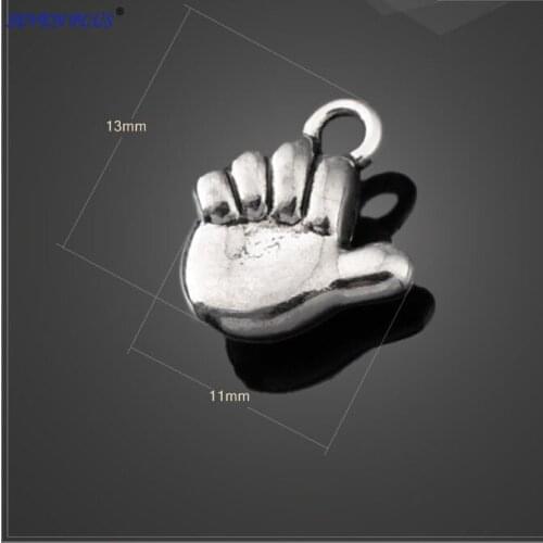 High Quality 50 Pieces/Lot 11mm*13mm Antique Silver Plated Diy Baby Charm Fist Baby Hand Charms For Jewelry Making