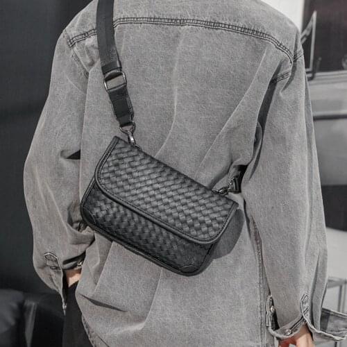 Luxury Brand Designer Handbag Men Shoulder Crossbody Bags 2021 Handmade Weave Mens Chest Messenger Bag Flap Leather Phone Purse