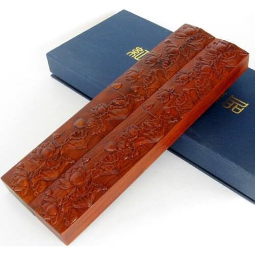 G century old mahogany red sandalwood embossed Paperweight Paperweight] the "scholars four jewels" lotus figure palette