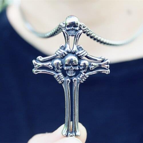 Boutique Handmade Retro Domineering Skull Human Bone Cross Pendant Mens and Womens Jewelry Necklace