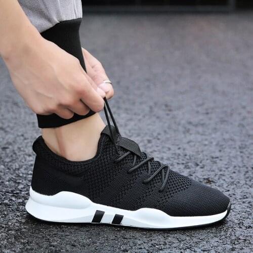 Sports shoes men 2019 new mens shoes mens casual shoes running shoes Korean version of the trend of wild breathable mesh shoes