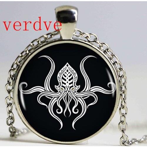 New 1pcslot Fashion Kraken Cthulhu Pendant & Necklace Cabochon Vintage Long Sliver Chain Statement Necklace Fine Jewelry