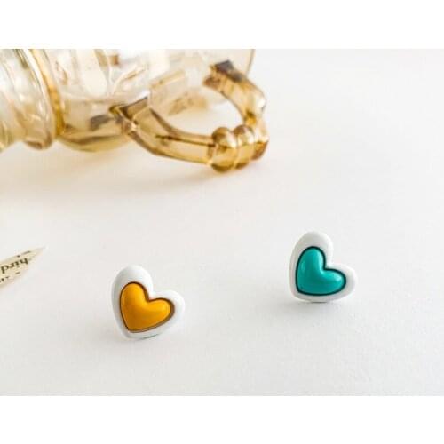 Origin Summer Korean Fashion Asymmetric Love Heart Stud Earings for Women Romantic Contrast Color Everyday Earings Accessories