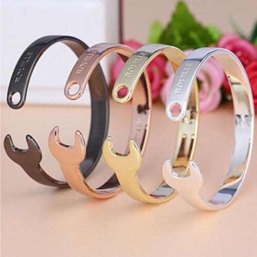 Romad Bracelets With Charms
