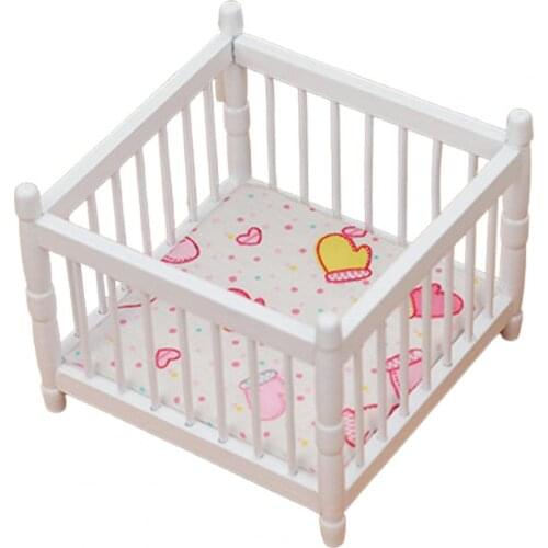Smooth Surface Decorative Miniature Toddler Bed Decoration Model Wood Mini Infant Bed Simulated for 1/12 Doll House