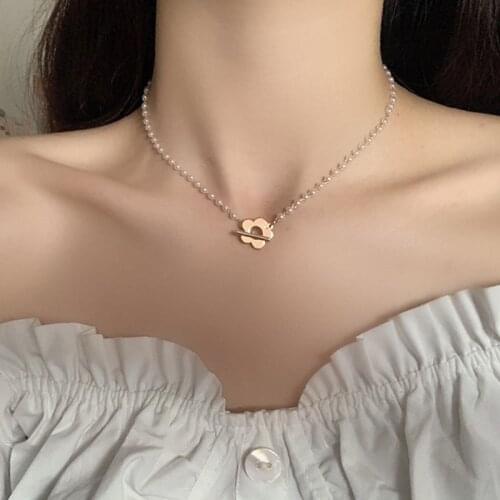 Fashion Kpop Flower Choker necklace Cute Womens girl Flower Pendant Necklace Pearl Neck Chain Necklace Choker Collar Jewelry
