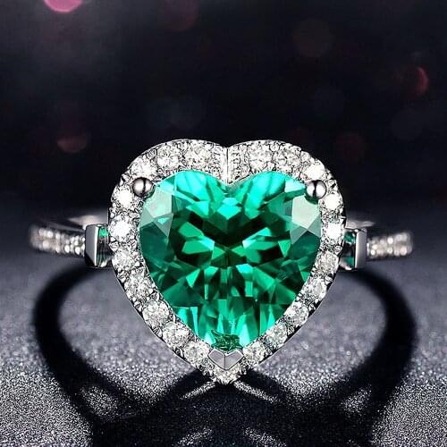 Fashion Love Heart Green Crystal Emerald Gemstones Diamonds Rings For Women White Gold Silver Color Jewelry Bague Bijoux Gifts