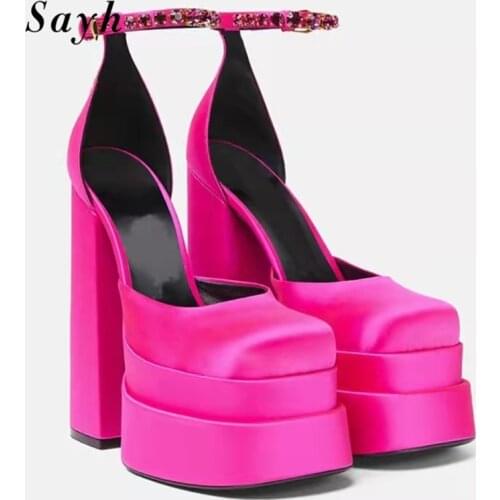 Women Boots Black Leather Platform Chunky Heel Zipper Ankle Boots Pointy Toe Women Luxury Brand Design Winter Motorcycle Boots