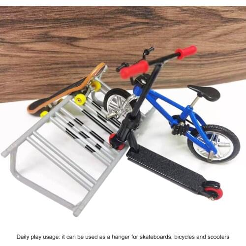 10pcs Mini Two Wheel Scooter Toys Children Educational Stunt Finger Bike Tech Fingerboard Skateboard Funny Toys
