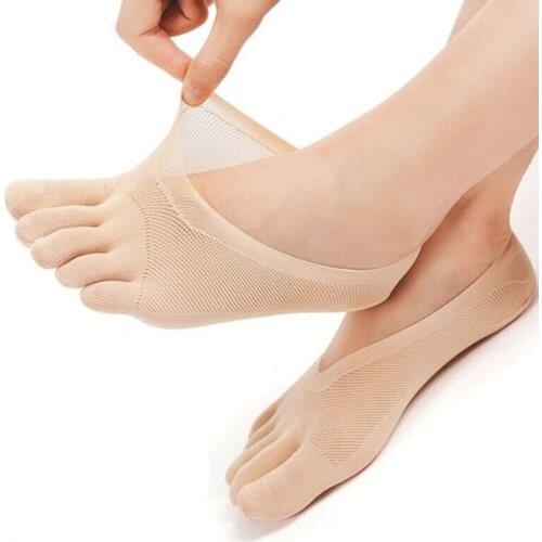 1pair Women Five-finger Toe Socks Low Cut Invisible Liner with Gel Tab Summer Nylon Socks Breathable Sweat-absorbent