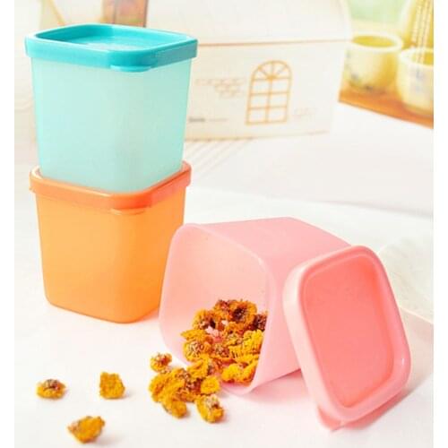 1Pc 230ml Kitchen Plastic mini storage jars and lids Spice sauce seasoning box Condiments Pepper jar Food Storage Container