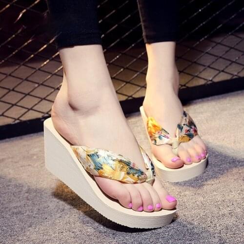 Korean Style Flip-flops, Womens Sandals and Slippers, Platform Sandals with Wedge Heels Women Shoes