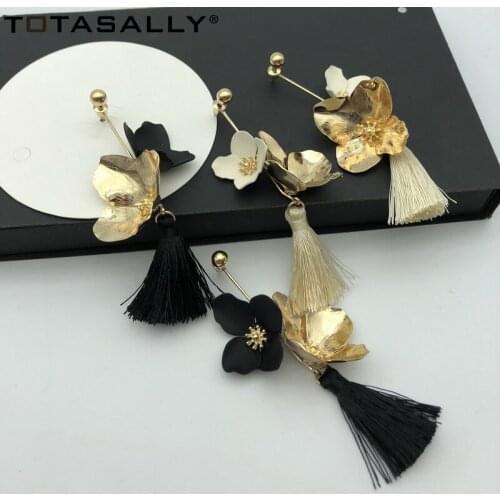 TOTASALLY 2020 Womens Hyperbole Earring Golden & Coated Flower Tassel Long Statelemtn Earring Korean Cocktail Jewelry Dropship