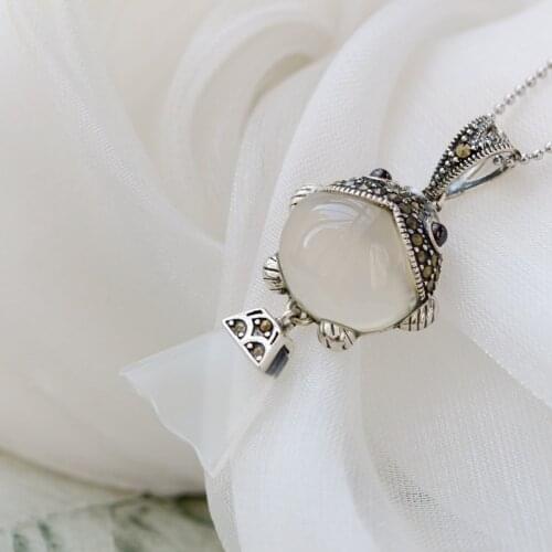 Authentic 925 Sterling Silver Pendant Inlaid Natural White Chalcedony Little Fish Pendant Lady National Style Jewelry Gift