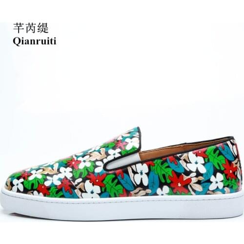 Qianruiti Men Floral Flats Slip-on Sneakers Italy Street Shoes Low Top Printing Flower Men Runway Chaussures Hommes EU39-EU47