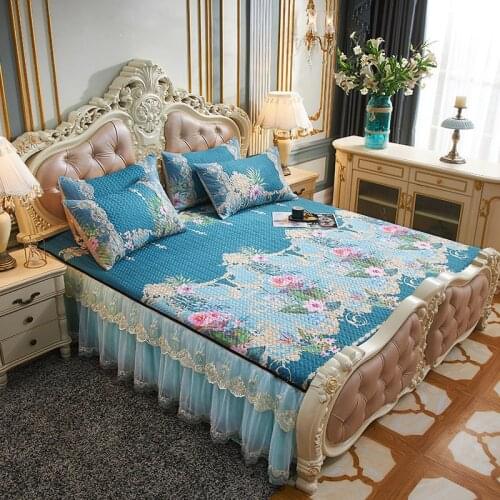 Floral Summer Ice Bedspread Luxury Queen Soft Blue Fitted Sheet Lace Bedskirt King Quilted Removable Cool Bed Mat 2 Pillow Shams