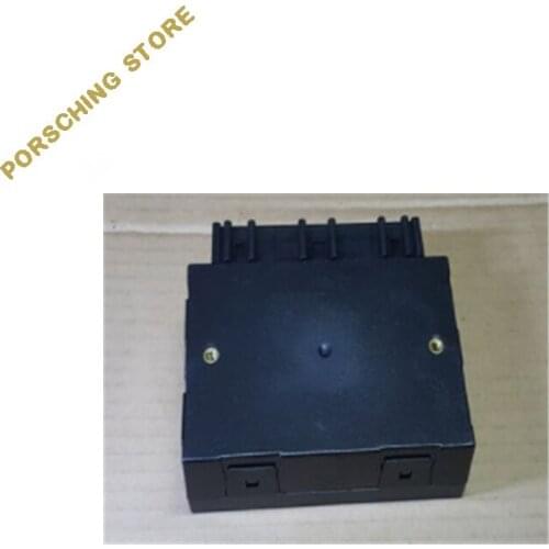 Back-end computer for P-orsche 957 C-ayenne OEM:95561805901