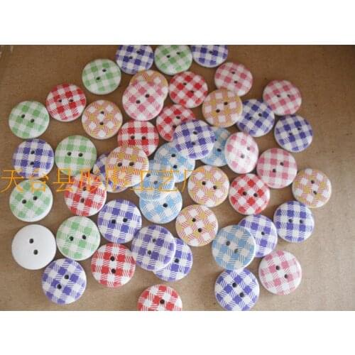100 Pcs Random Mixed Hand Made Brand 2 Holes Sewing Wood Buttons Scrapbooking 15x15mm