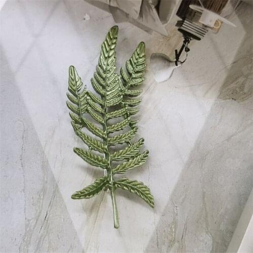 Style of literature and art of the lacquer that bake the three-dimensional restoring ancient ways, plant flower corsage