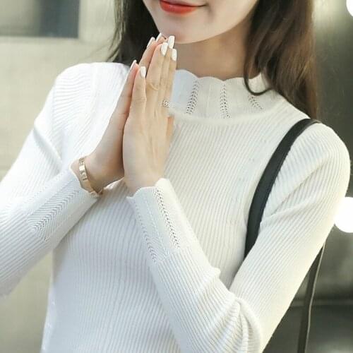 A sweater in a Korean version of the new spring female long sleeved sweater short semi Turtleneck Shirt slim thickening