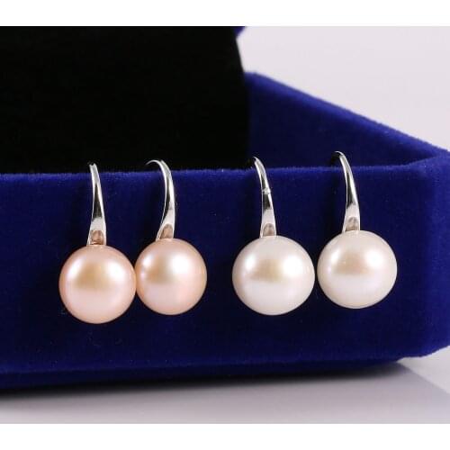 Natural Freshwater Pearls Earrings Elegant Jewelry Fashion 2 Colors Stud Earrings Gifts for Women 8-9mm Wholesale