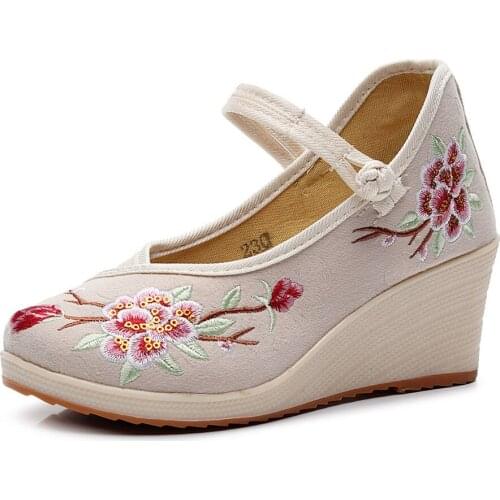 Retro Ladies Embroidery Wedge Canvas Platform Shoes High Heel 6.5cm Women Comfortable Casual Woman Costume Pumps Jacquard Cotton