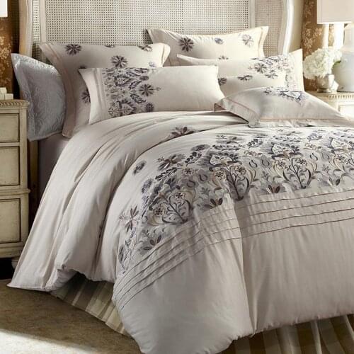 100% Egyptian Cotton Embroidered Luxury Royal Bedding Set 4/6Pcs King Queen Duvet Cover Bed Sheet set Pillowcase flower Hotel