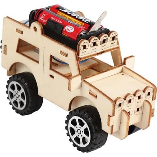 Creative technology DIY small production gadgets jeep off-road vehicle manual elementary and middle school science experiment