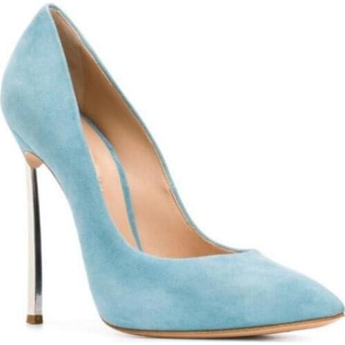 AVVVXBW Suede Pumps