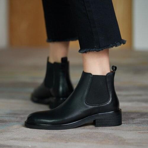 Handmade Chelsea Boots Women 2021 Autumn Winter New Fashion Genuine Leather Slip On Platform Short Boot Black Booties Size 33-40