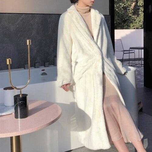 2020 New Brand Rex Rabbit Fur Long Overcoats Qualities Long Sleeve Single Breasted Office Ladies White Soft Slim Trench Coats