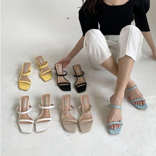 2021 Summer New Women Slipper Square Low Heel Slides Fashion Narrow Band Ladies Sandal Casual Outdoor Beach Sandal Flip Flops