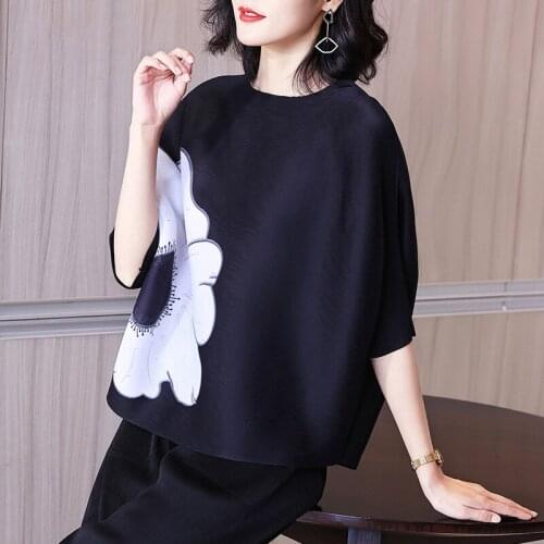 2021 Miyak Pleated Floral Print T-shirt Women Casual Loose Bat Sleeve Stretch Top Summer Round Neck Fashion Tee Female Clothes