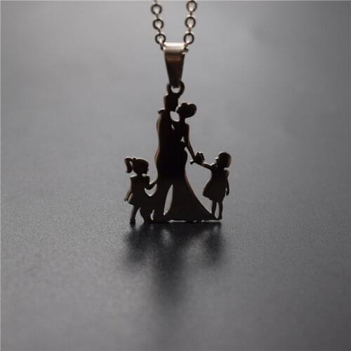 New Family Necklace Stainless Steel Lovers Couple Pendant Necklace Parents Hands With Girl and Boy Necklace Figure Jewellery