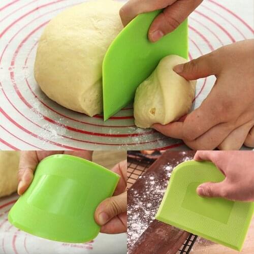 1pcs Hot Sale Cream Smooth Cake Spatula Baking Pastry Tools Dough Scraper Kitchen Butter Knife Dough Cutter