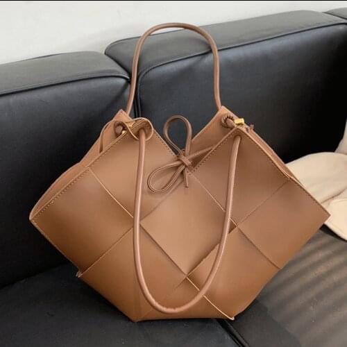 Large-capacity Casual Travel Woman Handbag Designer Weave Shoulder Bags for Girl Luxury Brand Women Bag Set Vintage Tote Sac New