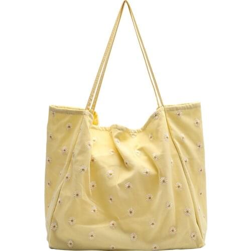 Korean Small Fresh Trend Handbag Net Red Daisy Embroidery Canvas Simple Fashion Large Capacity Shoulder Bag Purses And Handbags