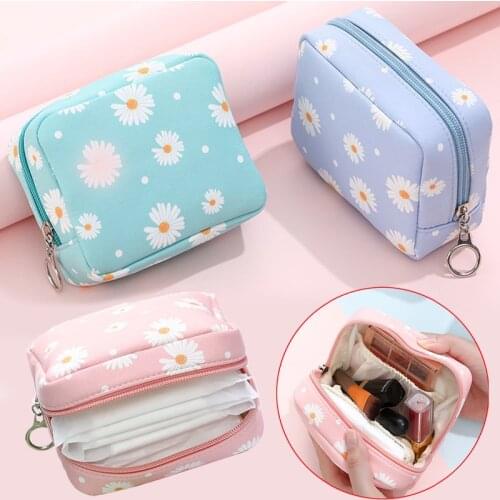 Cute Daisy Waterproof Tampon Storage Bag Sanitary Pad Pouches Portable Makeup Lipstick Key Headphone Case Card Organizer