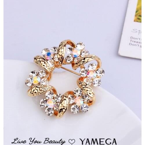 Fashion Gold Rhinestone Brooch Pin Flower Brooches Office Pins Trendy Jewelry Accesorries Scarf Garland Brooches For Women Gifts
